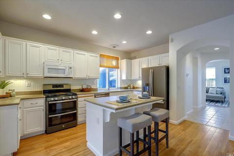 306 Bouquet Cir, Windsor, CA 95492 photo 10