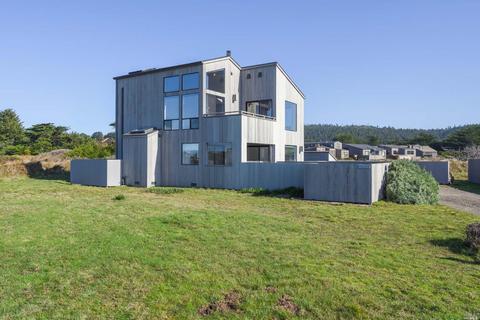 42070 Rock Cod Rd, The Sea Ranch, CA 95497