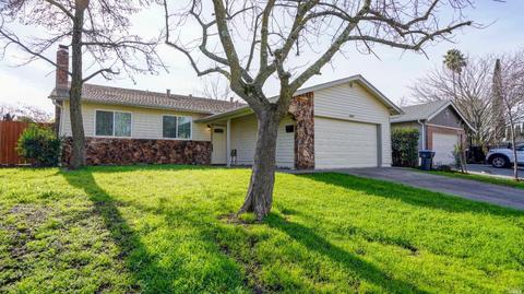 1007 Sparrow Ln, Fairfield, CA 94533 photo 1