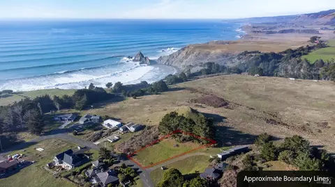 14610 Cypress Point Rd, Manchester, CA 95459