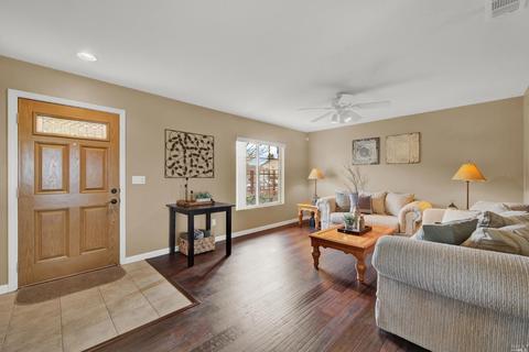 5336 Chenin Blanc Pl, Vallejo, CA 94591 photo 4