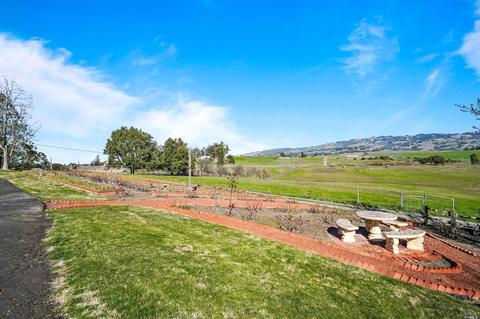 1682 Adobe Rd, Petaluma, CA 94954 photo 36