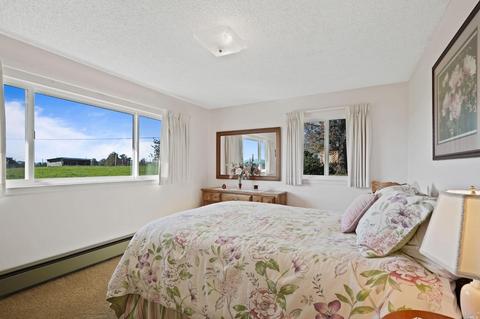 1682 Adobe Rd, Petaluma, CA 94954 photo 26