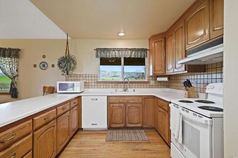 1682 Adobe Rd, Petaluma, CA 94954 photo 16