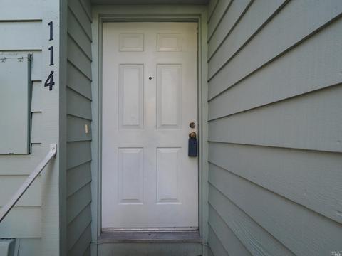 114 Courtyards E, Windsor, CA 95492 photo 3