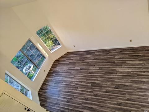 315 College Ave, Vallejo, CA 94589 photo 2