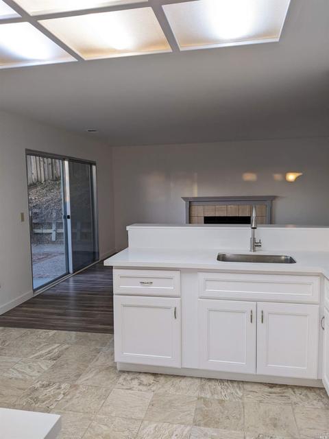315 College Ave, Vallejo, CA 94589 photo 5