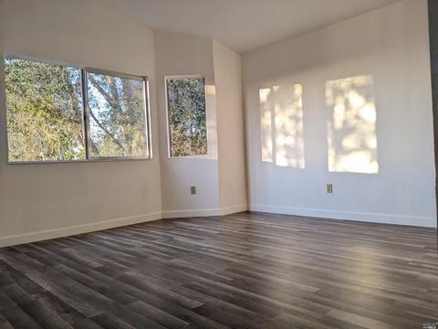 315 College Ave, Vallejo, CA 94589 photo 8