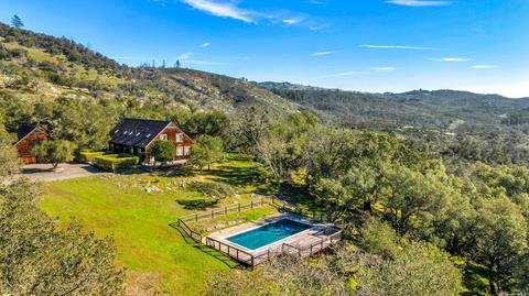 18050 7th St E, Sonoma, CA 95476 photo 2