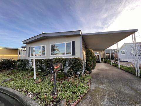 26 Yorkshire Dr, Santa Rosa, CA 95401