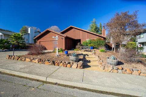 178 Chablis Way, Cloverdale, CA 95425 photo 1