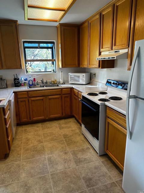 2696 Coyote Rd, Willits, CA 95490 photo 4