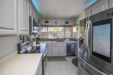 2638 Bloomfield Ct, Fairfield, CA 94533 photo 11