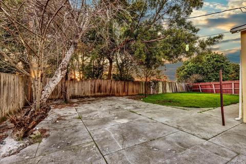 273 Sage St, Vallejo, CA 94589 photo 36