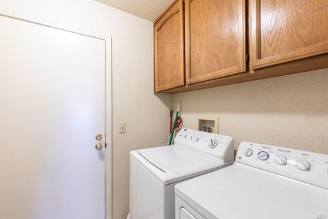 536 Gertrude Dr, Windsor, CA 95492 photo 28