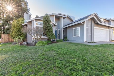 536 Gertrude Dr, Windsor, CA 95492 photo 1