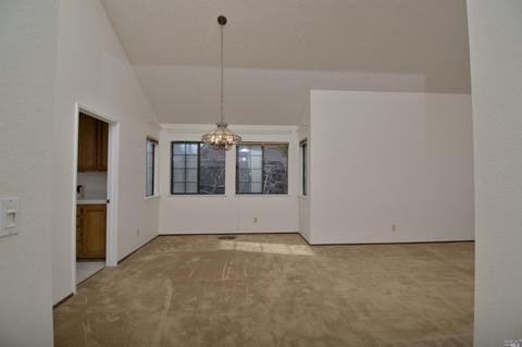 989 Linden Ave, Fairfield, CA 94533 photo 5