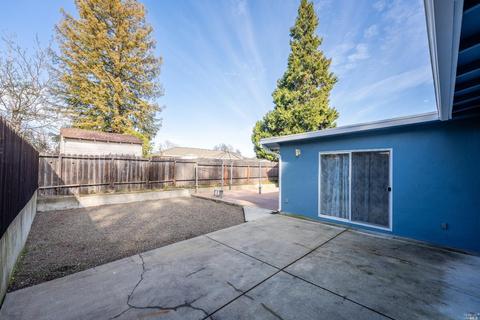 144 Fairview Ct, Ukiah, CA 95482 photo 22