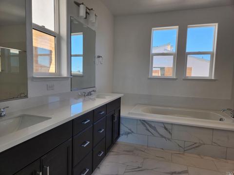 2385 Waterside Dr, Fairfield, CA 94533 photo 8