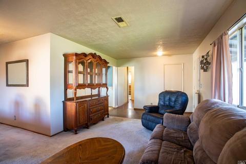 2144 Cormorant Dr, Fairfield, CA 94533 photo 4
