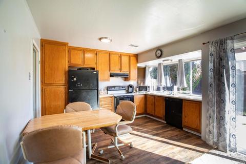 2144 Cormorant Dr, Fairfield, CA 94533 photo 8