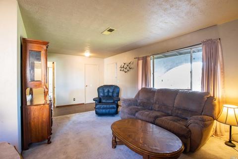 2144 Cormorant Dr, Fairfield, CA 94533 photo 5