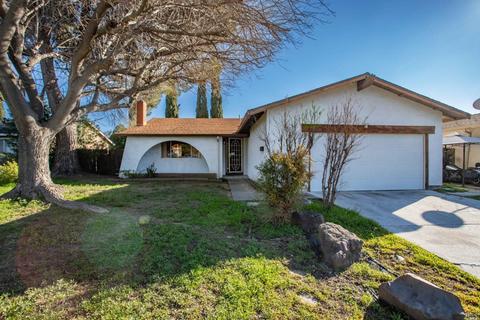 2144 Cormorant Dr, Fairfield, CA 94533 photo 1