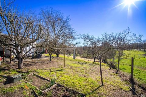 6360 Starr Rd, Windsor, CA 95492 photo 2