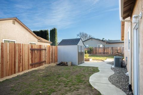 570 E Creekside Cir, Dixon, CA 95620 photo 43