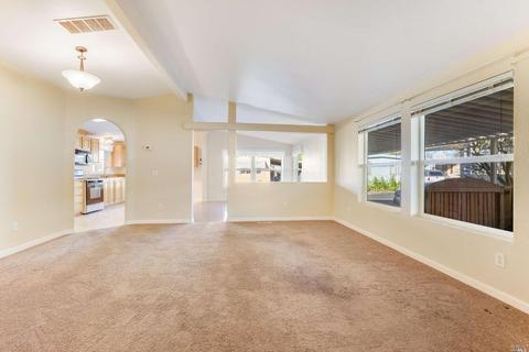 1134 Broadleaf Ln, Windsor, CA 95492 photo 6