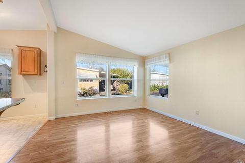 1134 Broadleaf Ln, Windsor, CA 95492 photo 10