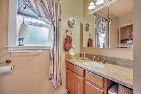 390 W Cotati Ave, Cotati, CA 94931 photo 33