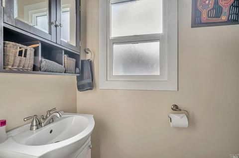 390 W Cotati Ave, Cotati, CA 94931 photo 24