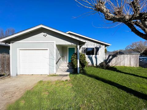 224 E Valley St, Willits, CA 95490 photo 1