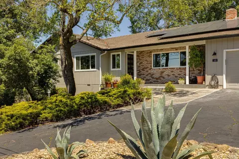 549 Michael Dr, Sonoma, CA 95476 photo 7