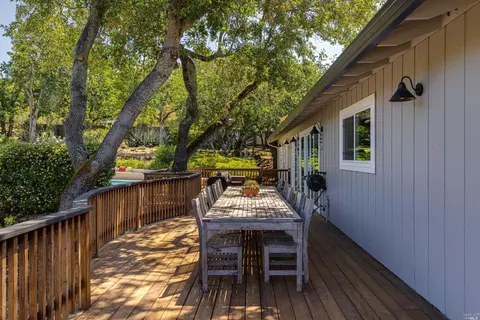 549 Michael Dr, Sonoma, CA 95476 photo 24