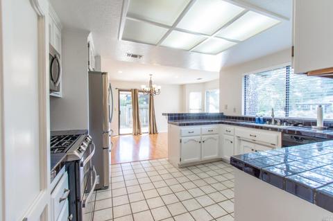 1350 Weyand Way, Dixon, CA 95620 photo 6