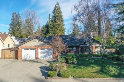 1350 Weyand Way, Dixon, CA 95620 photo 2