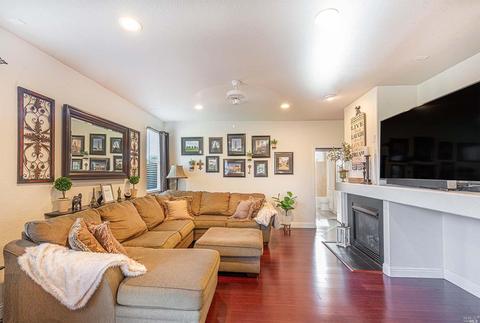 7806 Foppiano Way, Windsor, CA 95492 photo 17