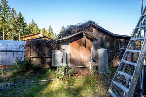 Undisclosed, Willits, CA 95490 photo 21