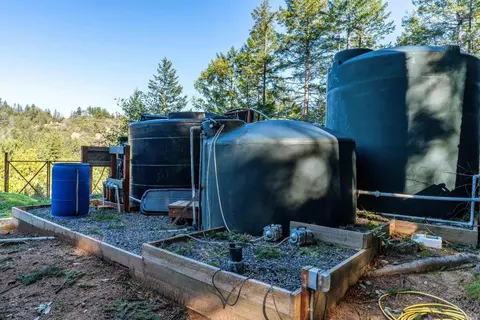 Undisclosed, Willits, CA 95490 photo 22
