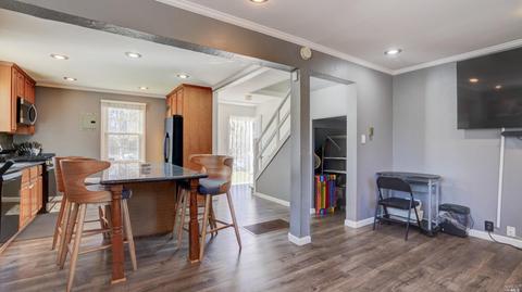 126 Calhoun St, Vallejo, CA 94590 photo 4