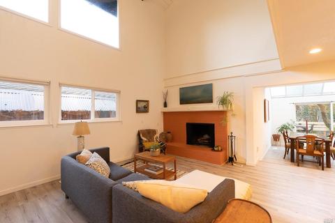 60 Canyon Rd, Fairfax, CA 94930 photo 8