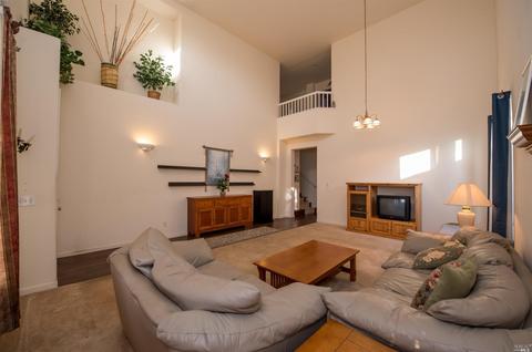 8726 Beverly Ln, Windsor, CA 95492 photo 5