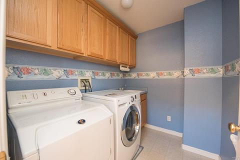 8726 Beverly Ln, Windsor, CA 95492 photo 15