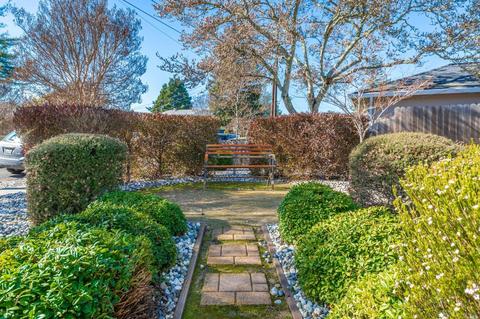 1114 Holmes Ave, Napa, CA 94559 photo 9