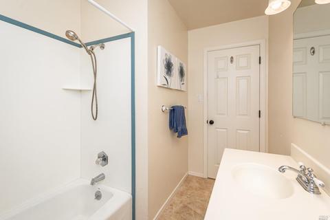 1114 Holmes Ave, Napa, CA 94559 photo 30
