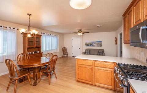1114 Holmes Ave, Napa, CA 94559 photo 23