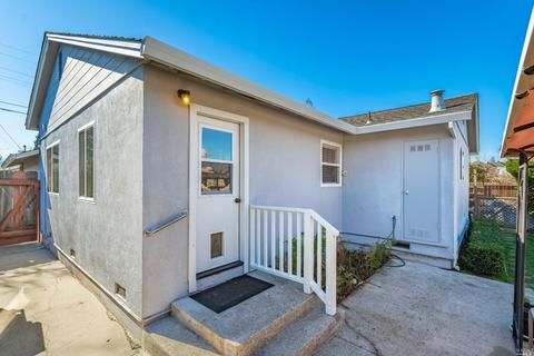 1114 Holmes Ave, Napa, CA 94559 photo 40