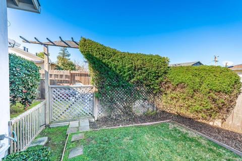 1114 Holmes Ave, Napa, CA 94559 photo 39
